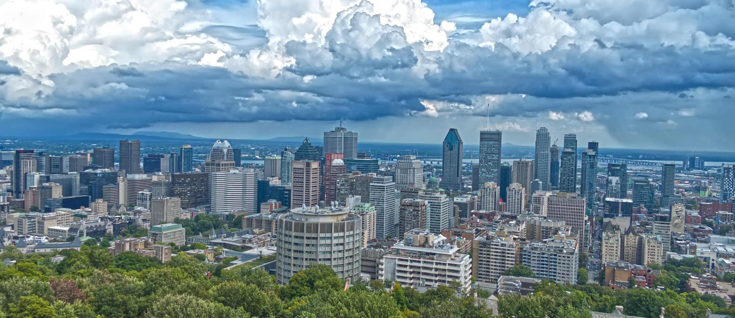 Panorama de Montréal depuis le belvédère Kondiaronk